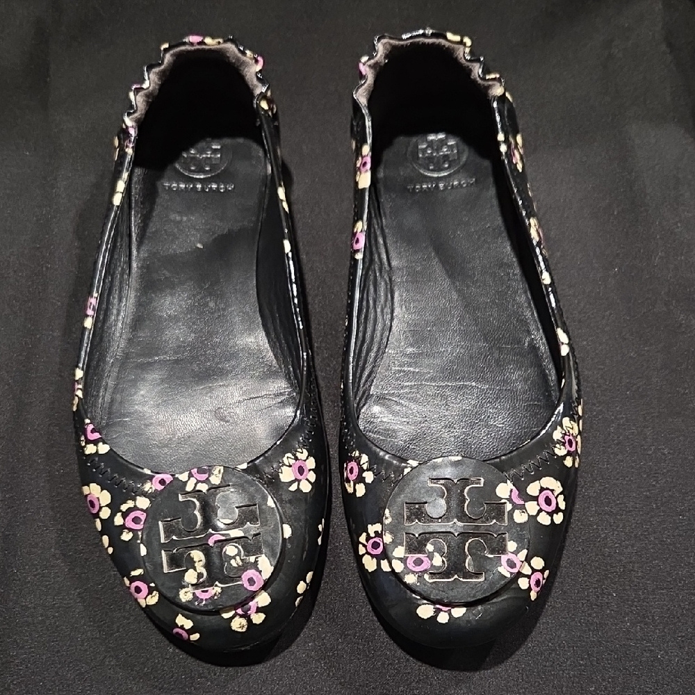 Tory Burch Minnie Travel Patent Leather Black Floral Flats